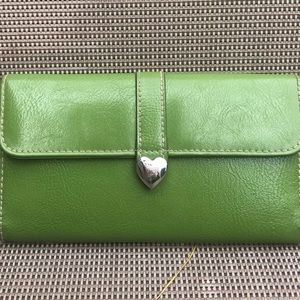 Green Clutch